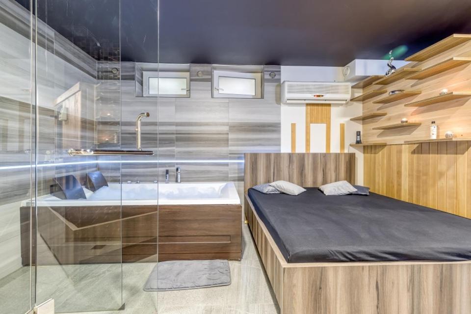 Private Wellness Apartment トレビニェ エクステリア 写真